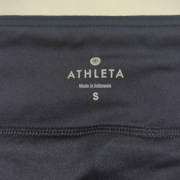 Athleta Ready Set Go 2 in 1 Shorts, Color Navy/Black Size S - Picture 14 of 16
